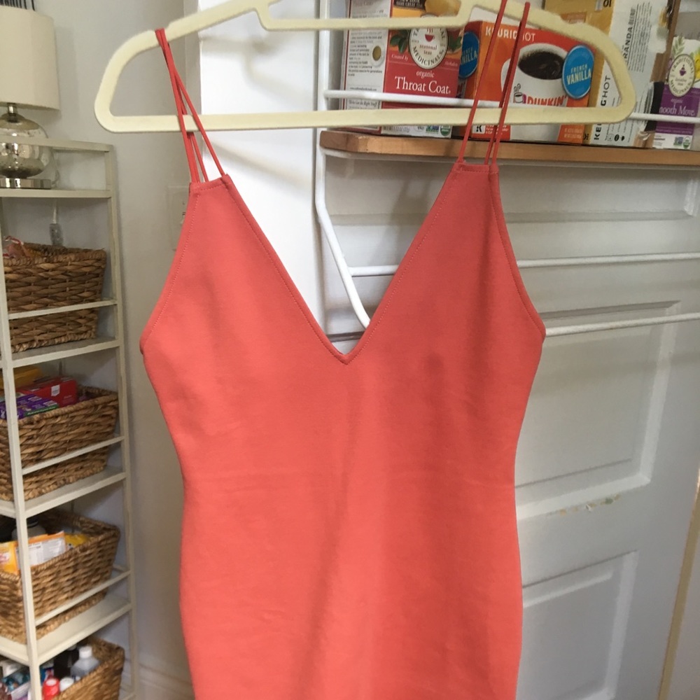Revolve “by the way dress” - Picture 2 of 3